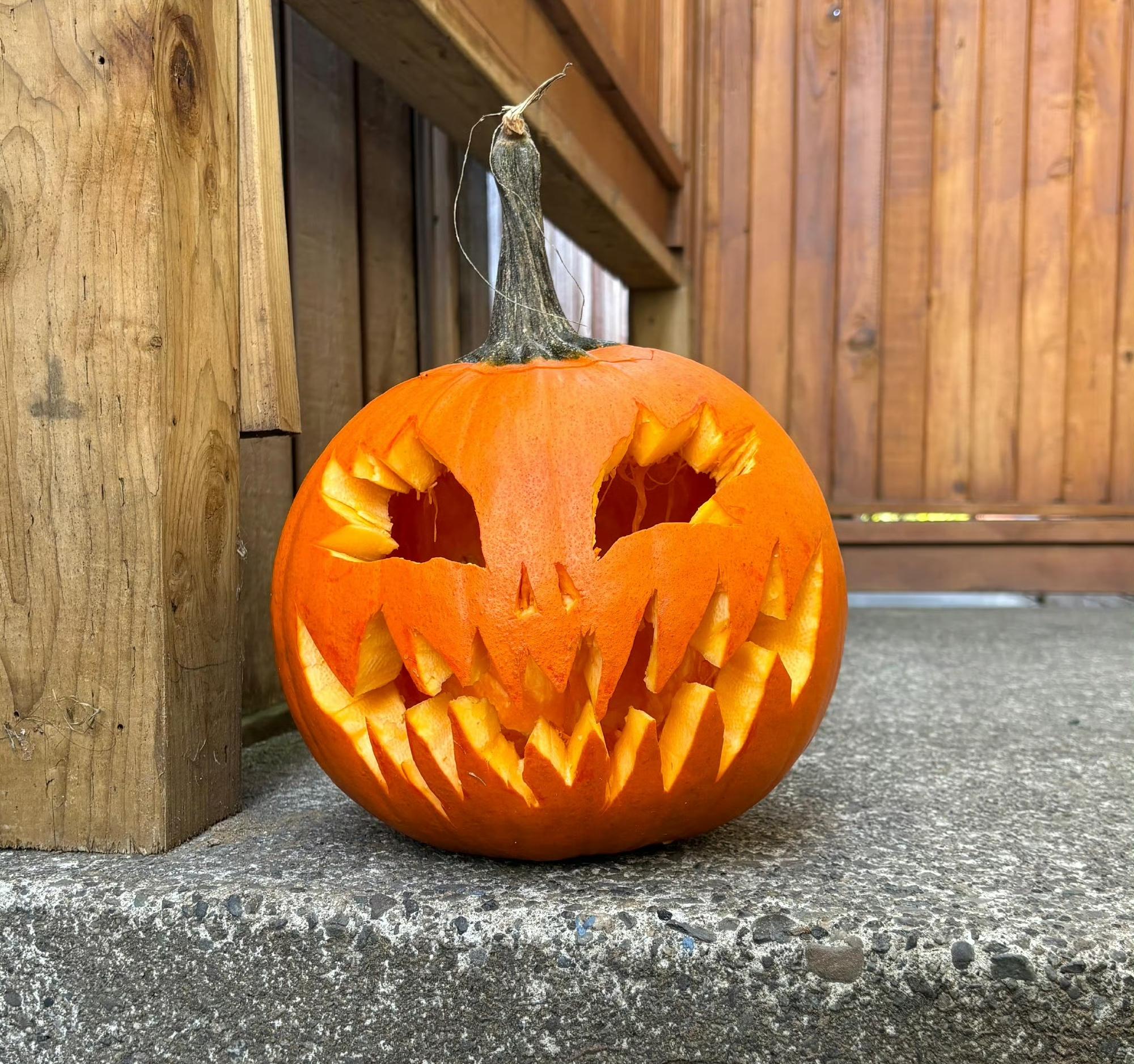 Meleg kívánságok a Halloweennek az üzleti partnereknek