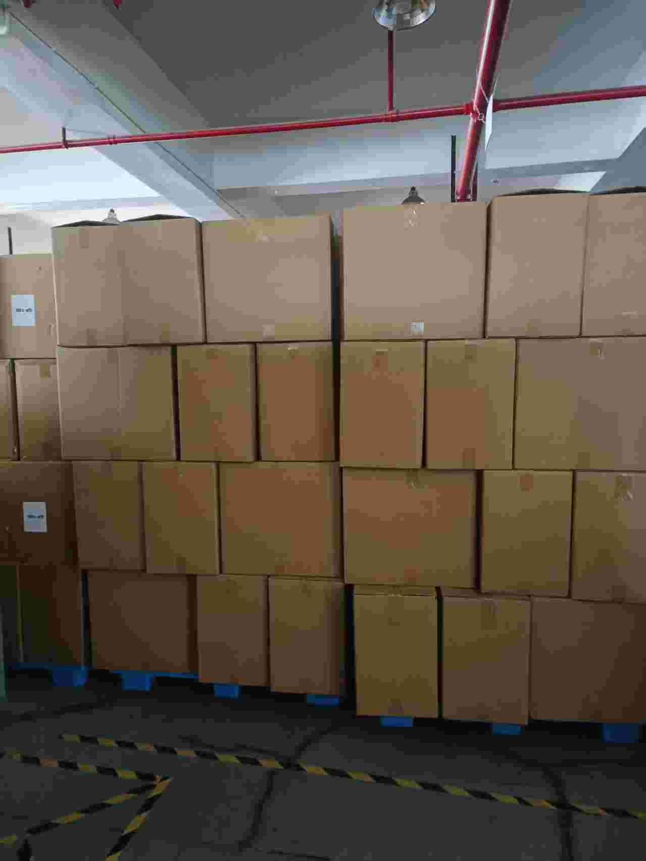 A Yiwu Kebon Healthcare katonai egészségügyi táskákat szállít Oroszországba